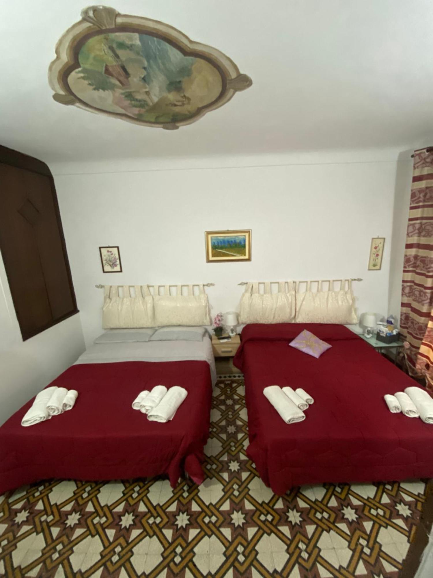B&B Con Cucina La Ninfea Caltagirone Exterior photo